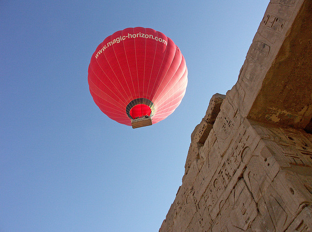 Tour-del-Globo-en-Luxor 7